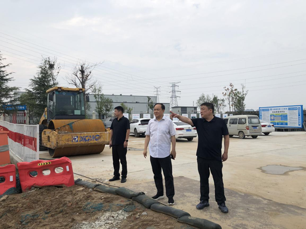 mk中国官方官网_MK(中国)
党委委员、副总经理张岩到侯寨新镇区安置区调研项目建设工作